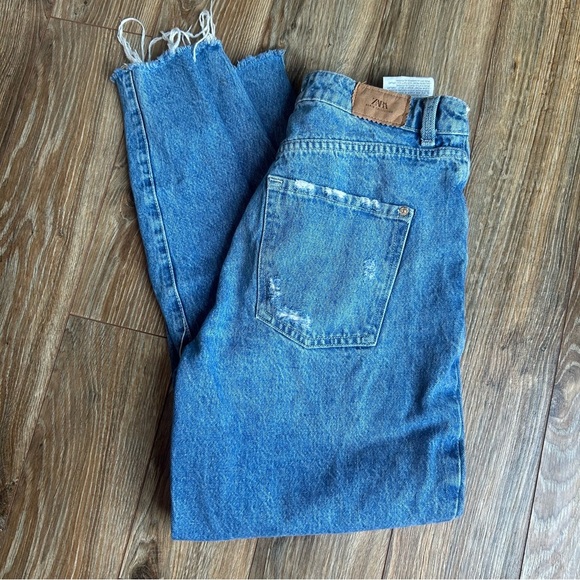 Zara 90’s Fit Blue Distressed High Waisted Straight Leg Denim Jeans Pants 6 - Picture 1 of 6
